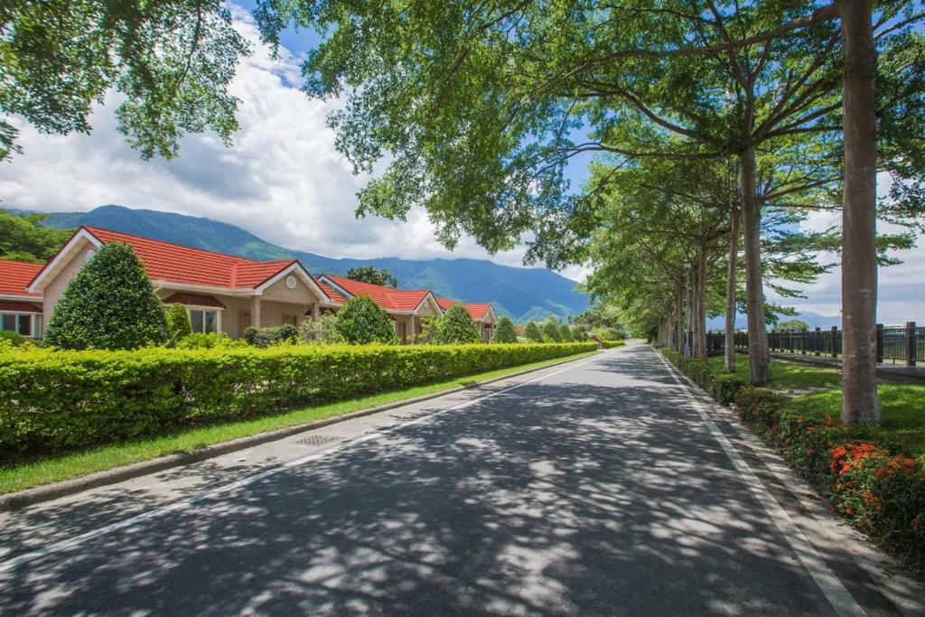 แลนด์สเคป สเปเชียส รีสอร์โทเปีย Hotel กวนซาน ภายนอก รูปภาพ