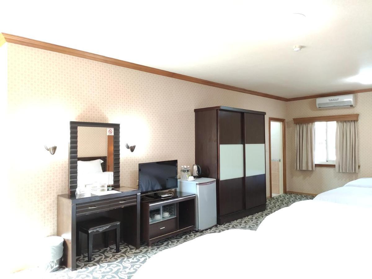 แลนด์สเคป สเปเชียส รีสอร์โทเปีย Hotel กวนซาน ภายนอก รูปภาพ